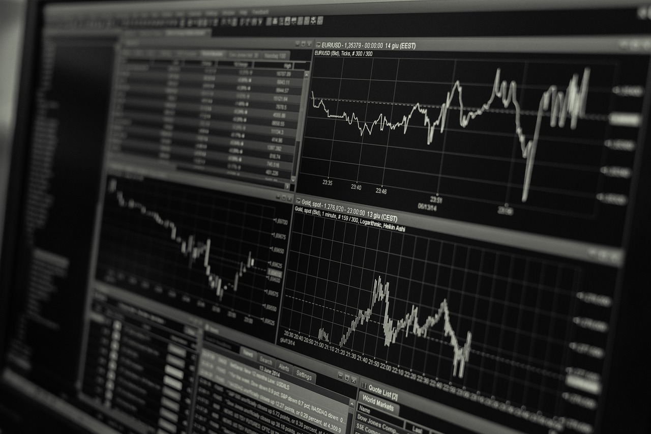 Decentralized Finance (DeFi):